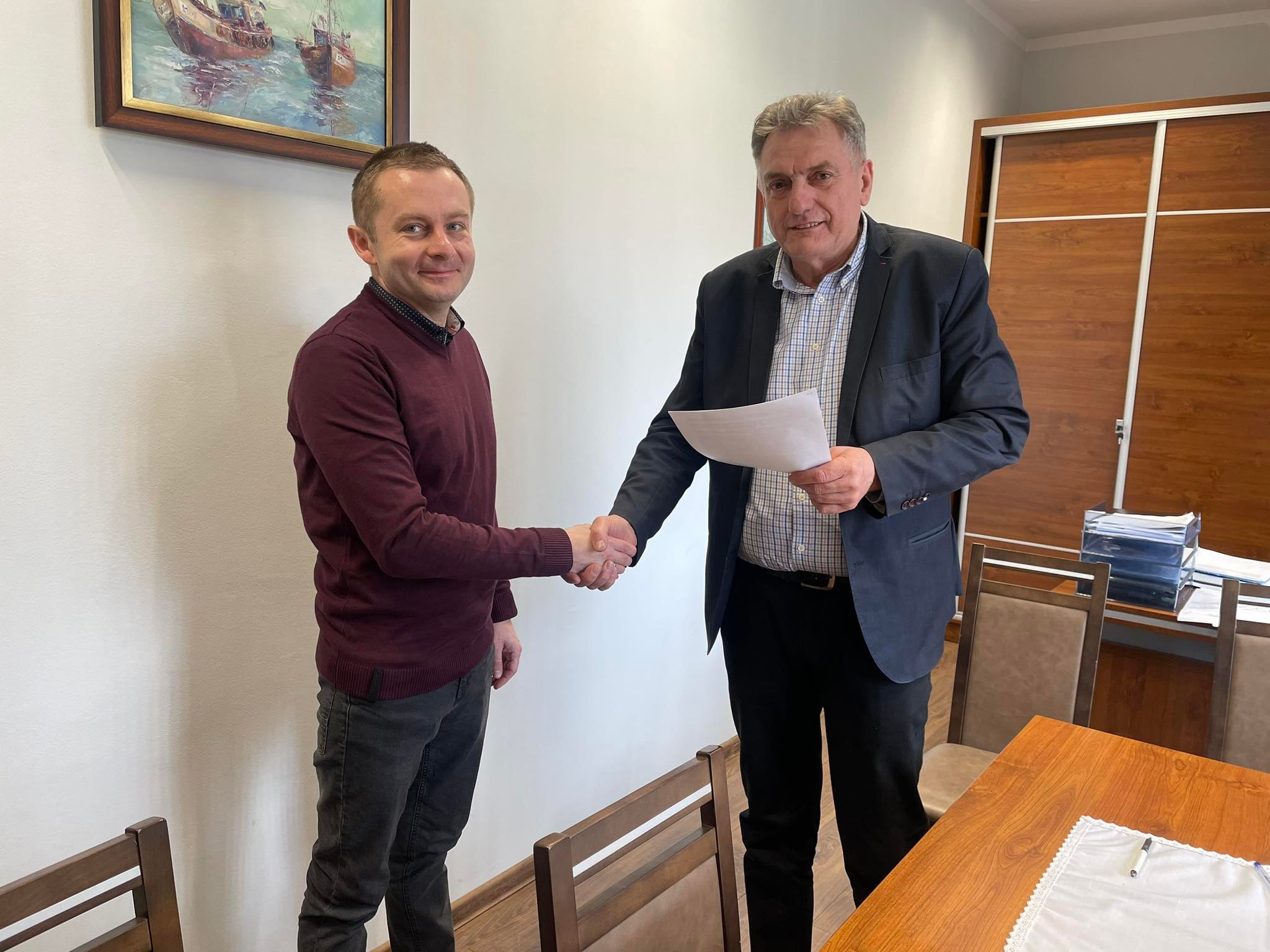 podpisanie umowy- projekt kanalizacji w miejscowości Ptaszkowa